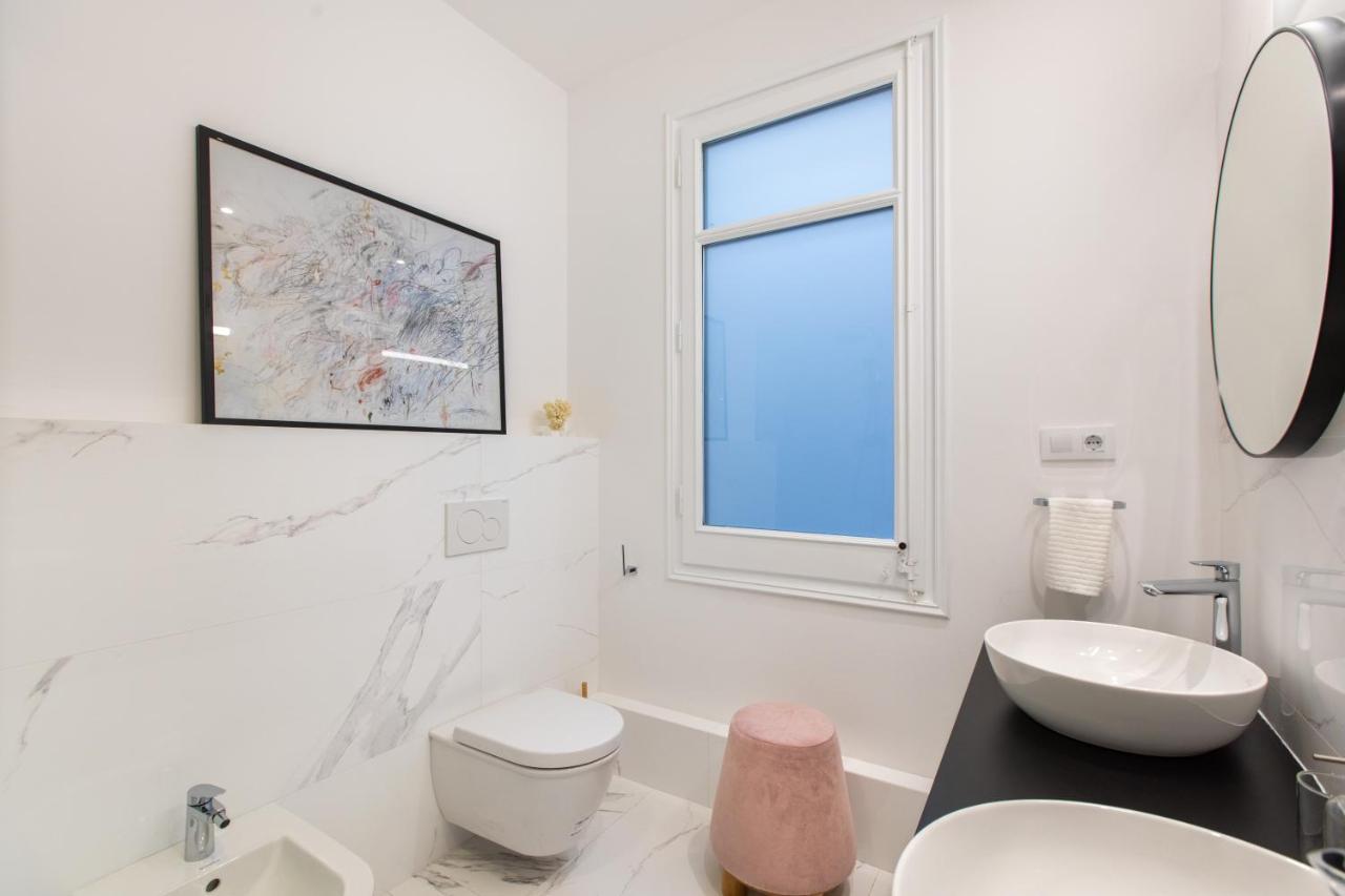 Appartement Majestic 4br/4bath In Sagrada Familia Area *